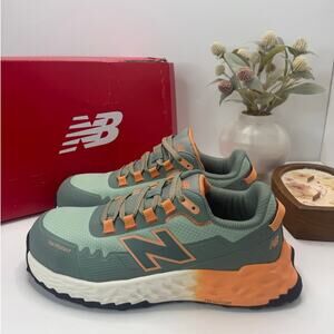 New Balance Cremorne Fresh Foam Composite Toe Sneaker Aqua/Pumpkin Women 8.5D